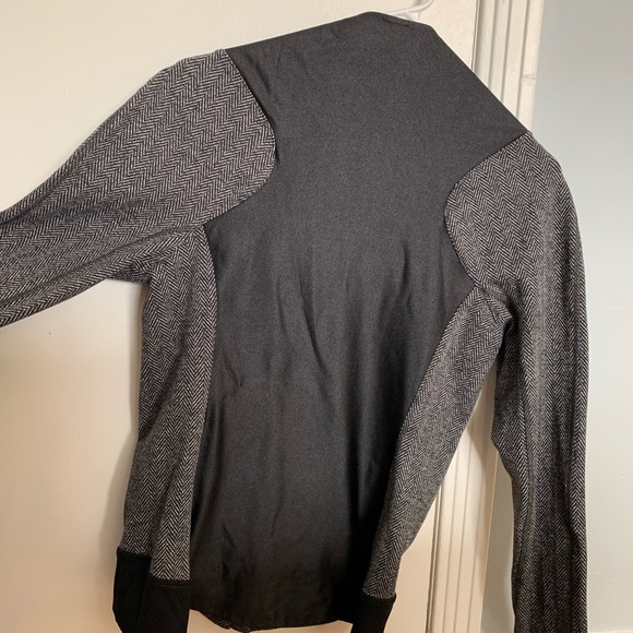 Lululemon Asymmetric Jacket - Picture 3 of 6